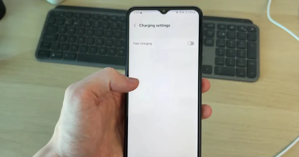 How to Fix the Slow Charging Issue on a Phone 4 Fast Charging Tips